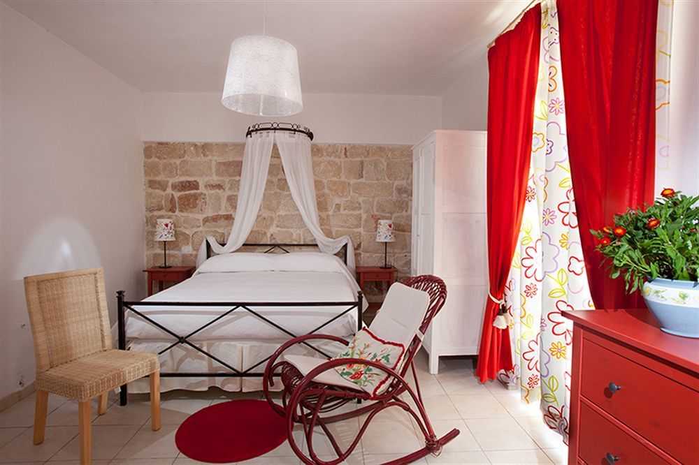 Villa U Marchisi B&B Шиклі Екстер'єр фото